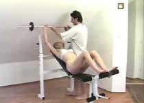 PLaatje van Vrouw geneukt op hometrainer