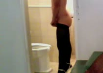 Amateur filmt zijn naakte dansende geile vriendin