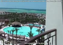 Hete meiden hebben lesbisch vakantie plezier
