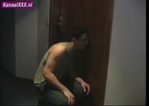 Het is een vrouw het is een man oh nee het zijn twee tranny